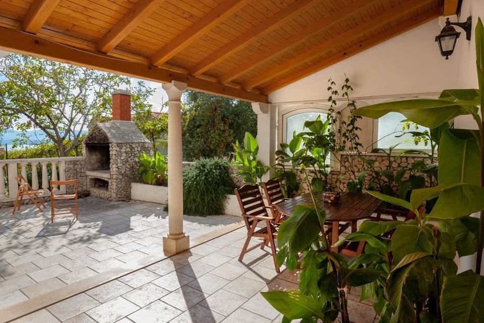 BBQ facilities, Balcony/Terrace