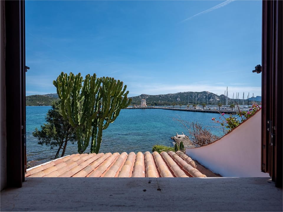 Sardinia Family Villas - 3 Bedrooms Apartment Apartment in Sardinia