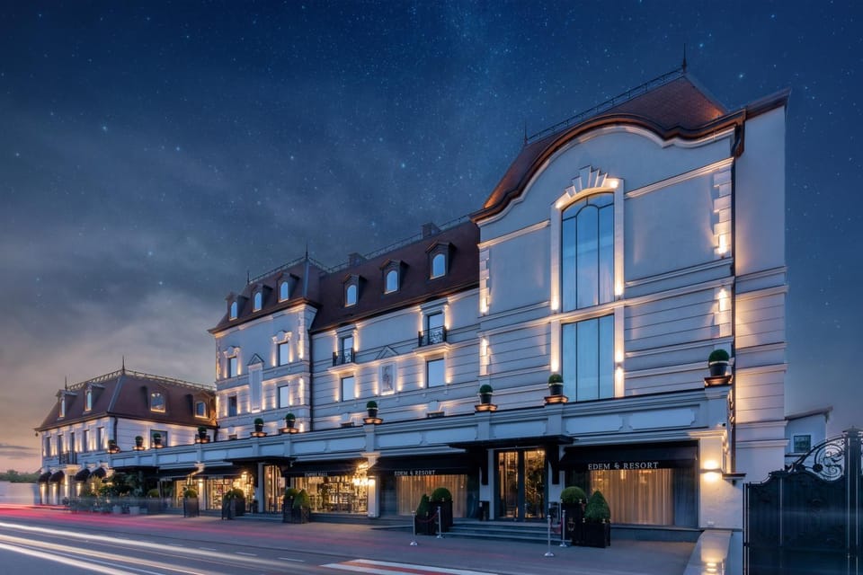 Property building, Night