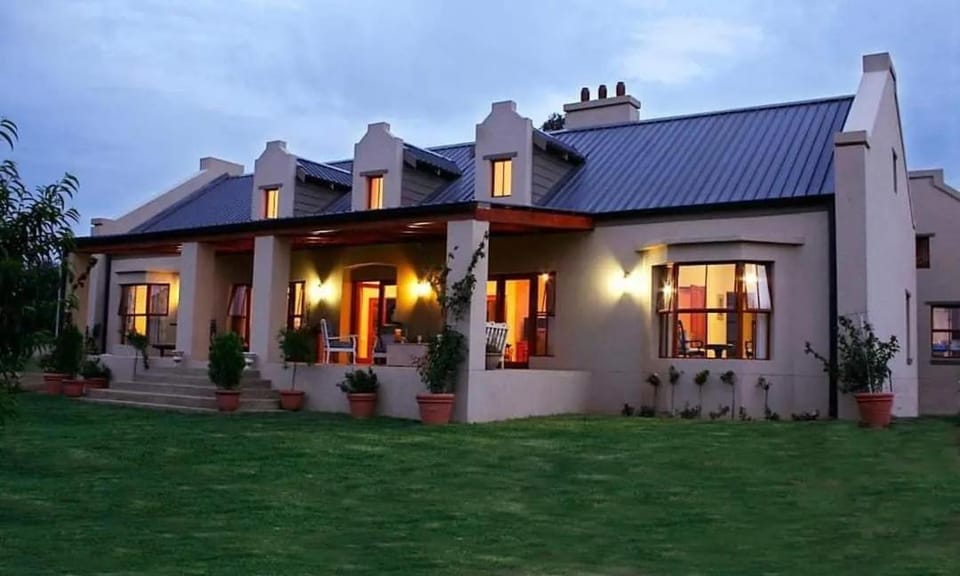Property building, Garden view