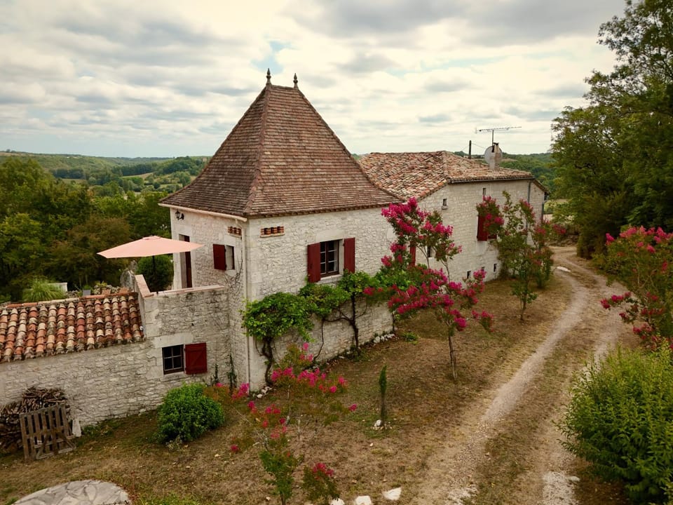 Le Perchoir Bed and Breakfast in Occitanie