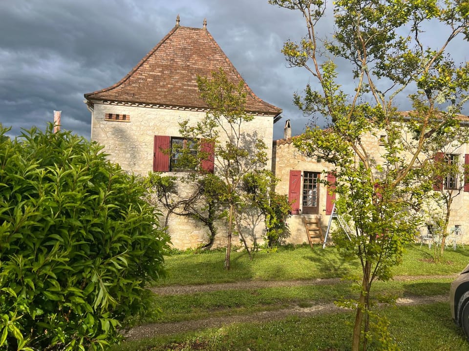 Le Perchoir Bed and Breakfast in Occitanie