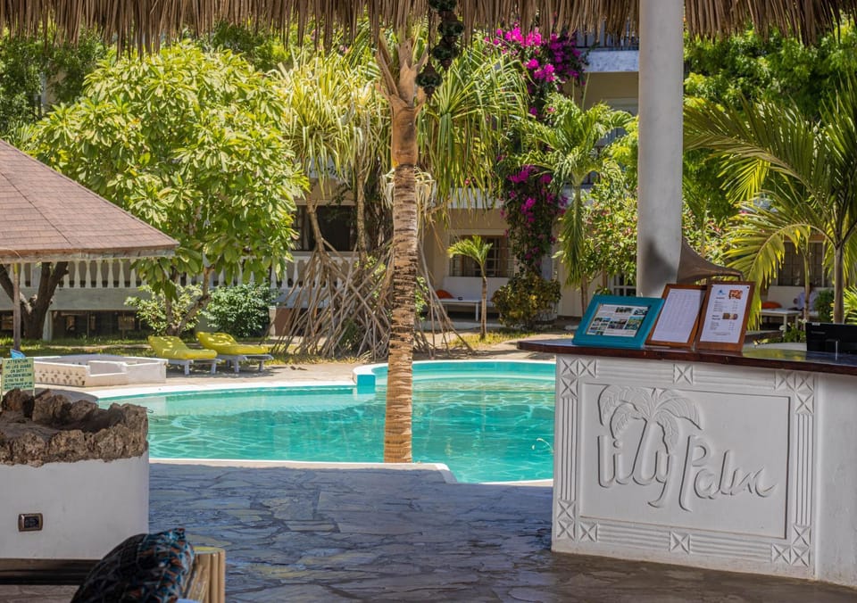 Lobby or reception, Swimming pool, Swimming pool