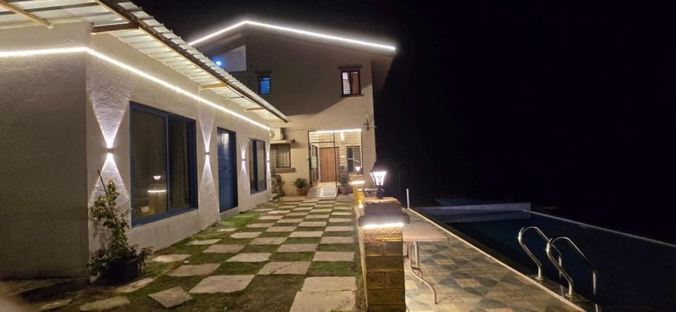 Alex Villa Apartment in Maharashtra