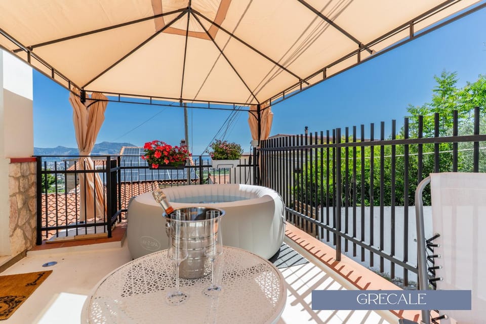 Patio, Day, Natural landscape, View (from property/room), Balcony/Terrace, Sea view