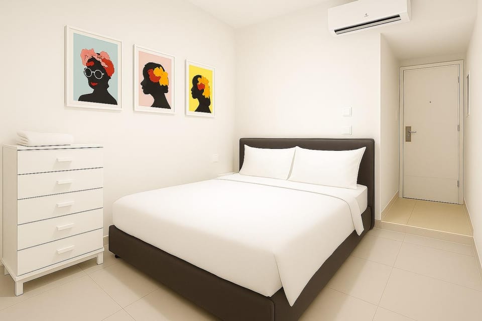Private rooms near the beach center Bed and Breakfast in Tel Aviv-Yafo