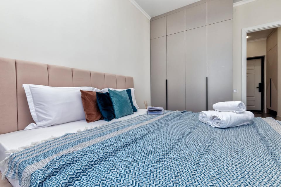 Bed, Bedroom, wardrobe