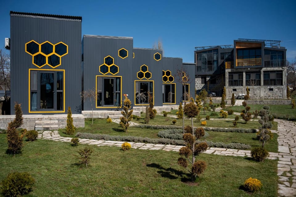 Property building, Garden, Garden view