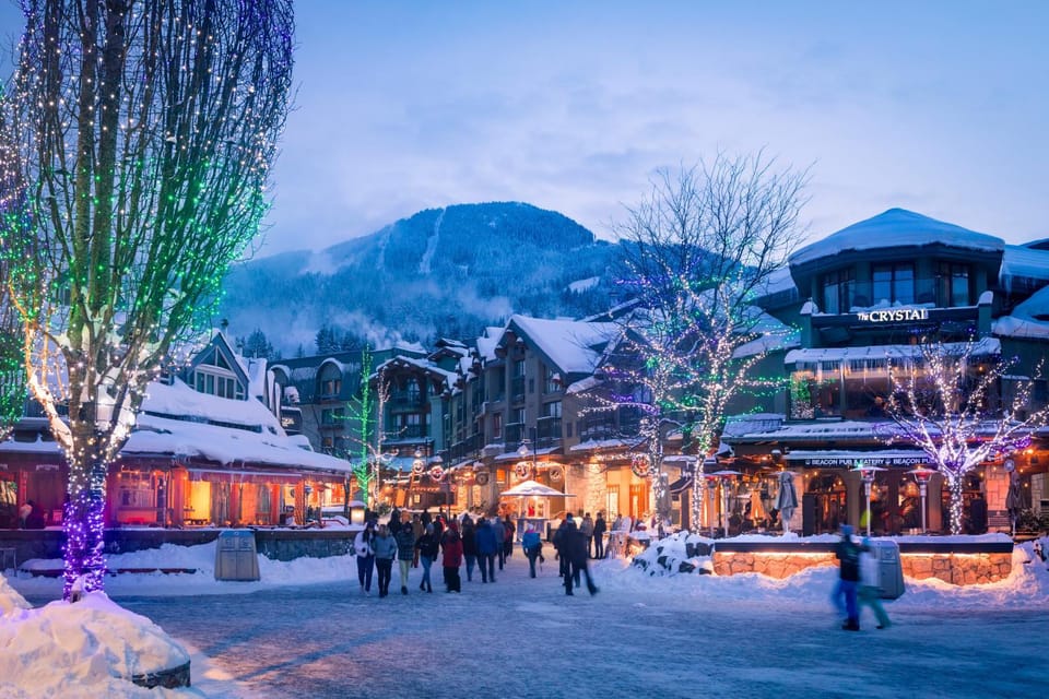 1BR and Sofabed in Marquise, Close to Ski Hill, Fireplace, Hot Tub and Sauna, Gym Apartment in Whistler