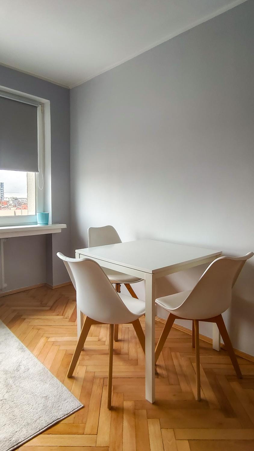Seating area, Dining area