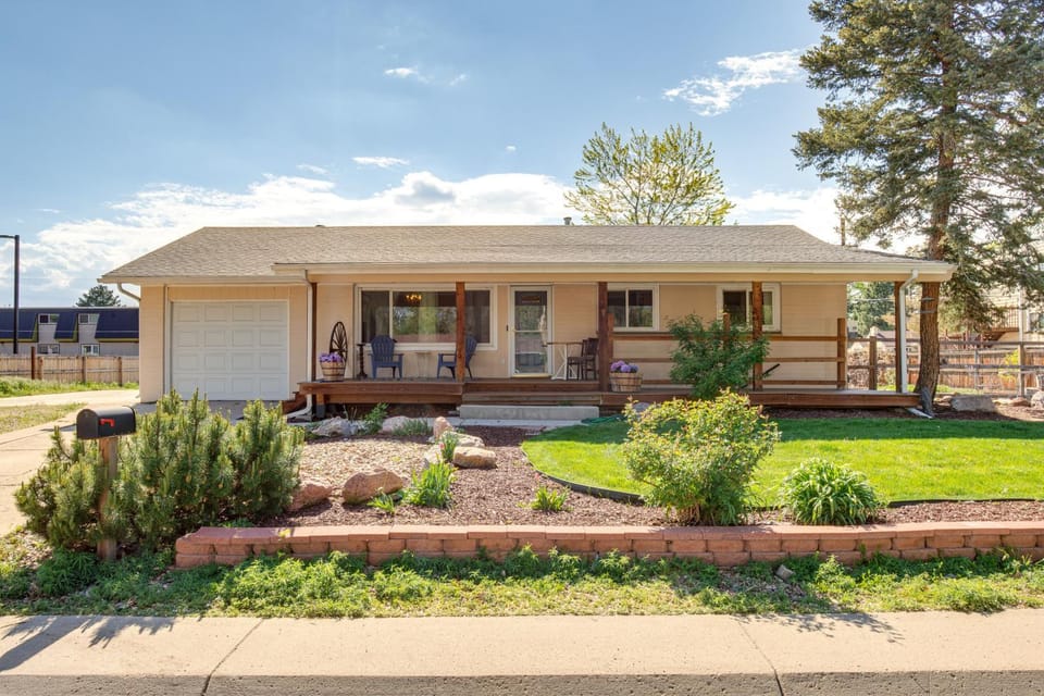 Near Shops & Eats: Elegant Home in Wheat Ridge! House in Wheat Ridge