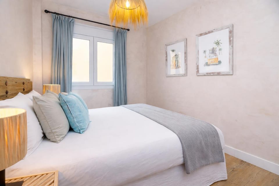 Harbor Luxury - Sea View, Beach , Old Town, 2BR , by Tarifa Rent Apartment in Tarifa