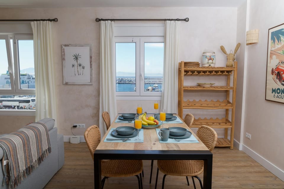 Harbor Luxury - Sea View, Beach , Old Town, 2BR , by Tarifa Rent Apartment in Tarifa