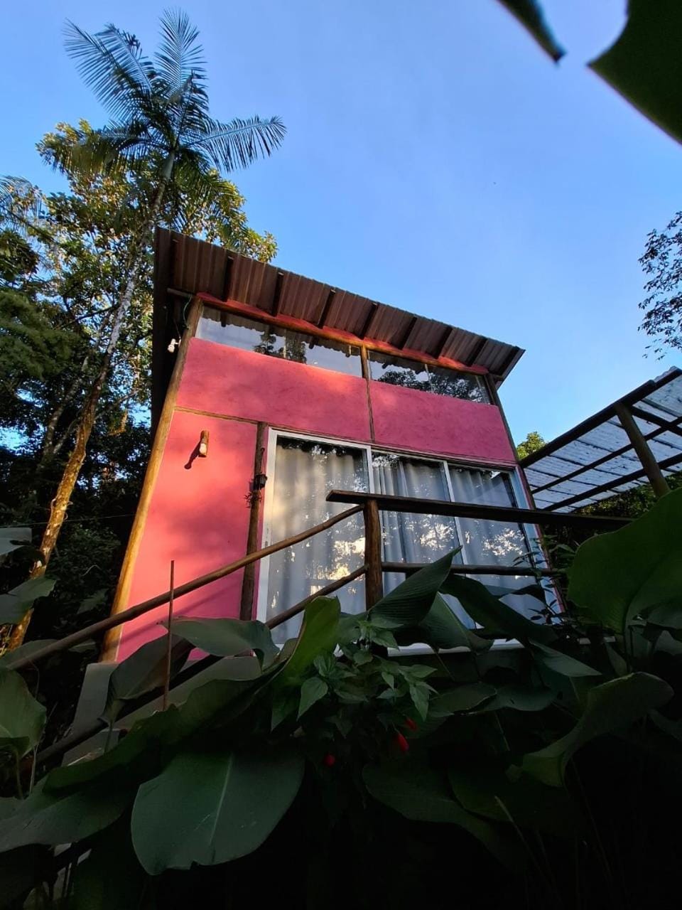 Chalé de vidro House in São Sebastião