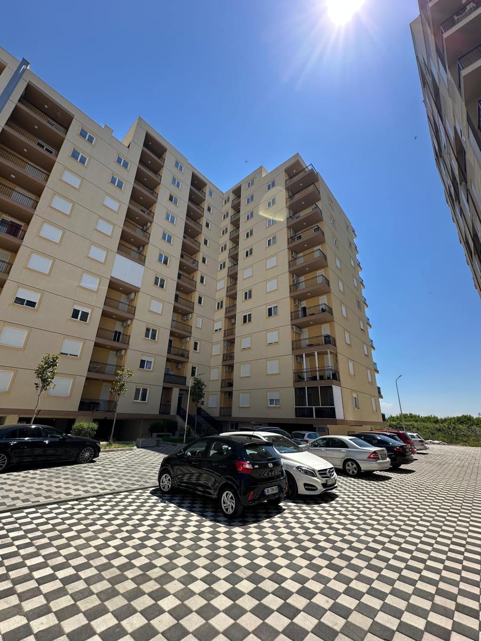 Property building, Location