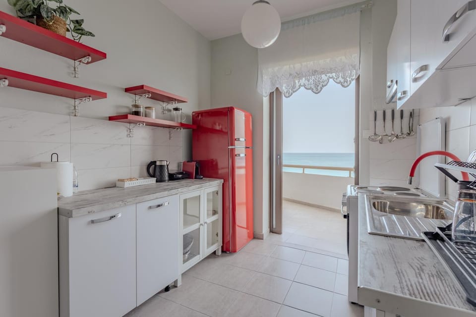 Natural landscape, Kitchen or kitchenette, Sea view, oven, stove, toaster