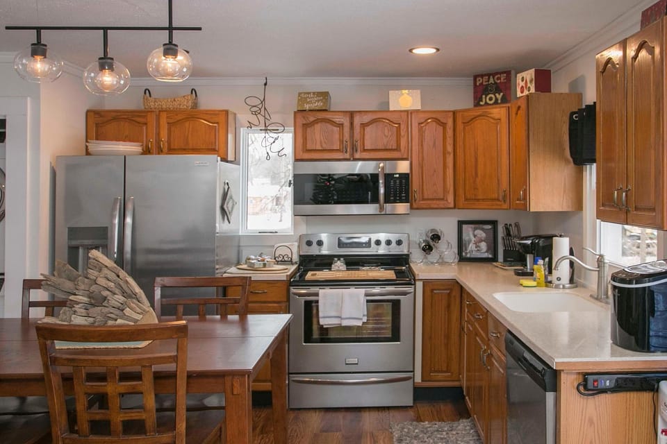 Blue Bungalow House in Keuka Lake