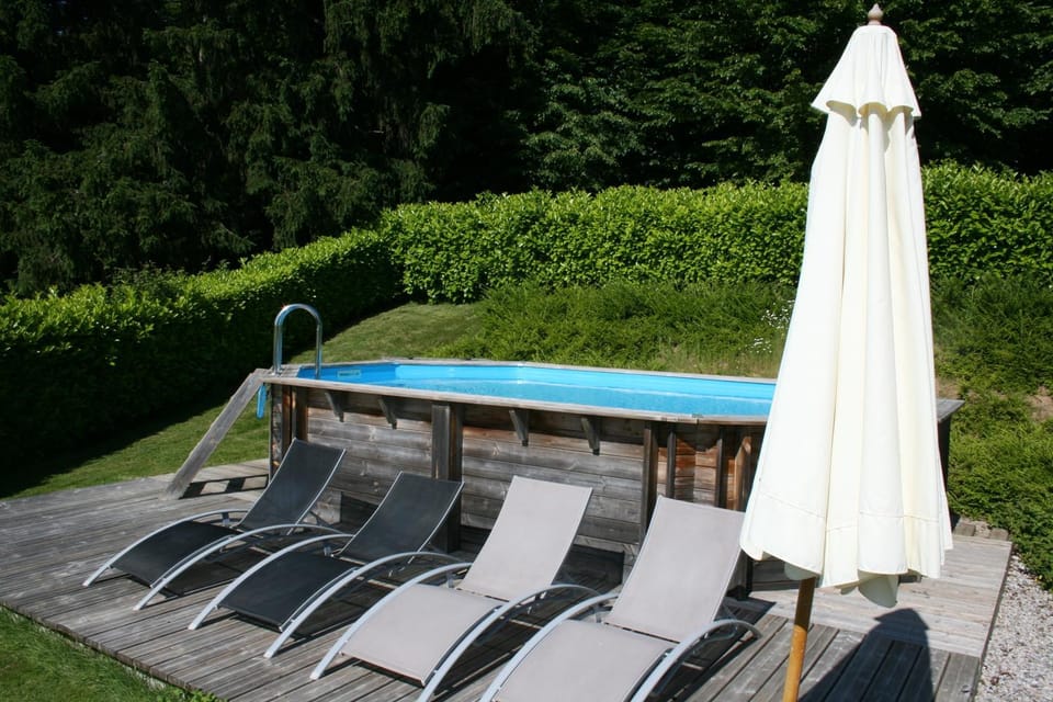 Swimming pool, Swimming pool