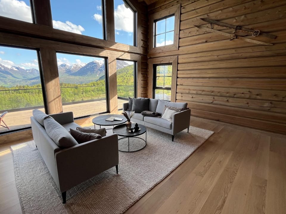Exclusive Fjord Lodge with Private Jacuzzi and Epic Views Chalet in Vestland