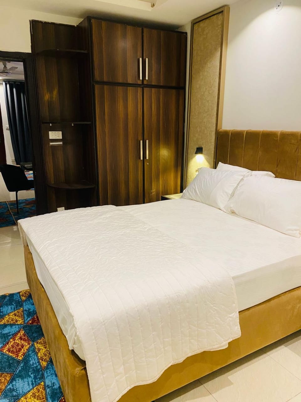 Bed, Photo of the whole room, Bedroom, wardrobe
