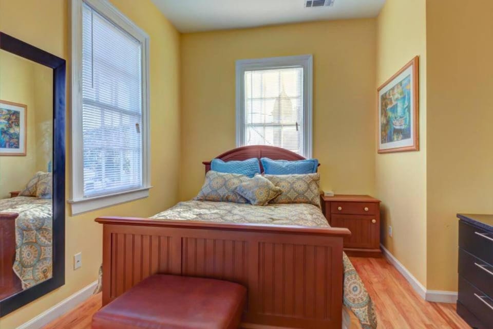 Bed, Bedroom