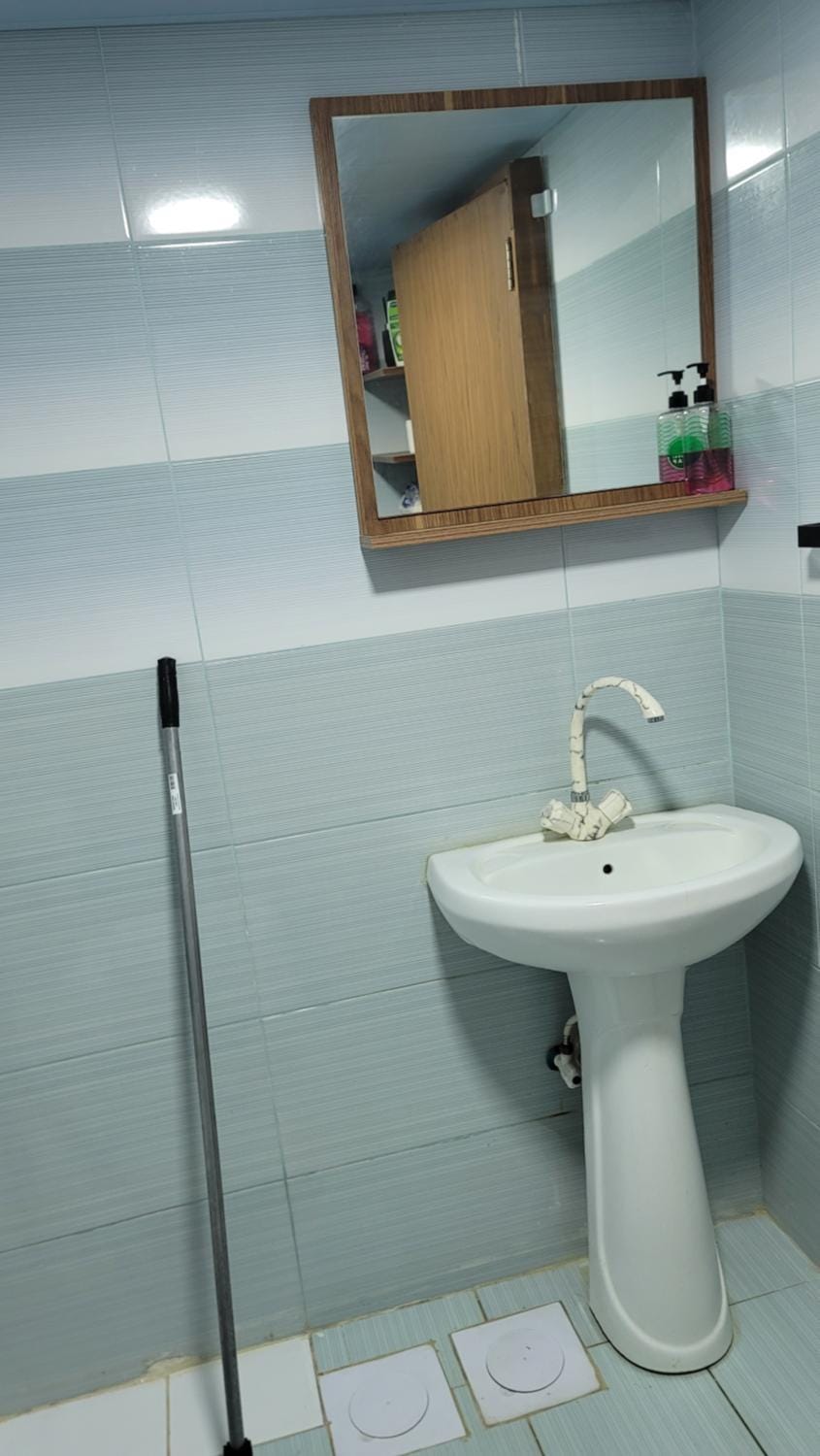 Toilet, Bathroom