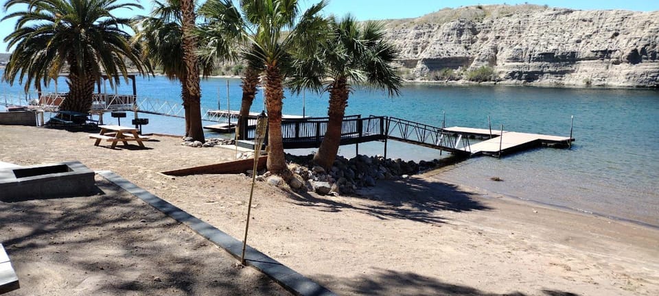 River Front Hideaway House in Bullhead City