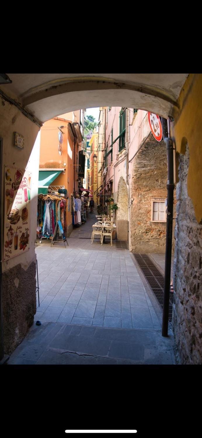 Property building, View (from property/room), City view