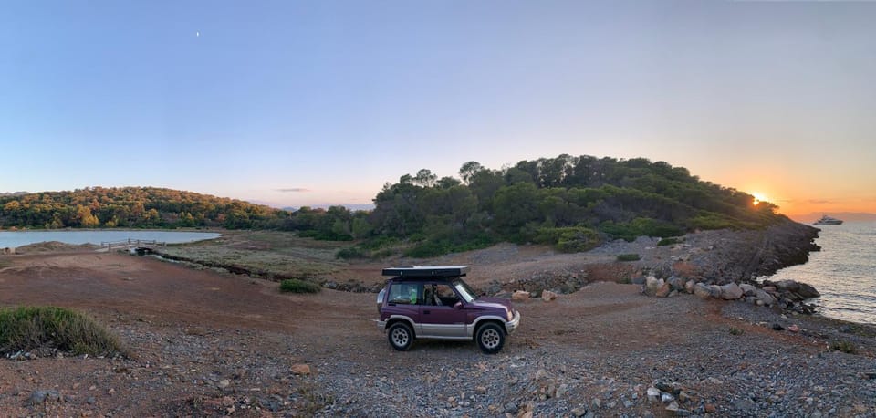 Σκηνή Οροφής 4χ4 όχημα Campground/ 
RV Resort in Argolis, Greece