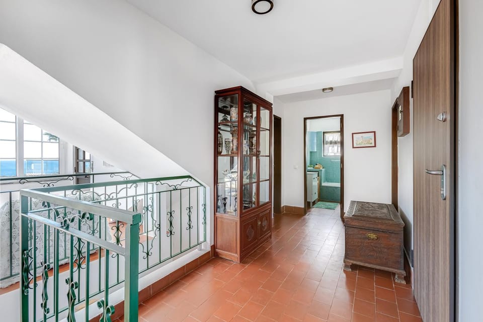 Luz Home - Three Bedroom Villa House in Luz