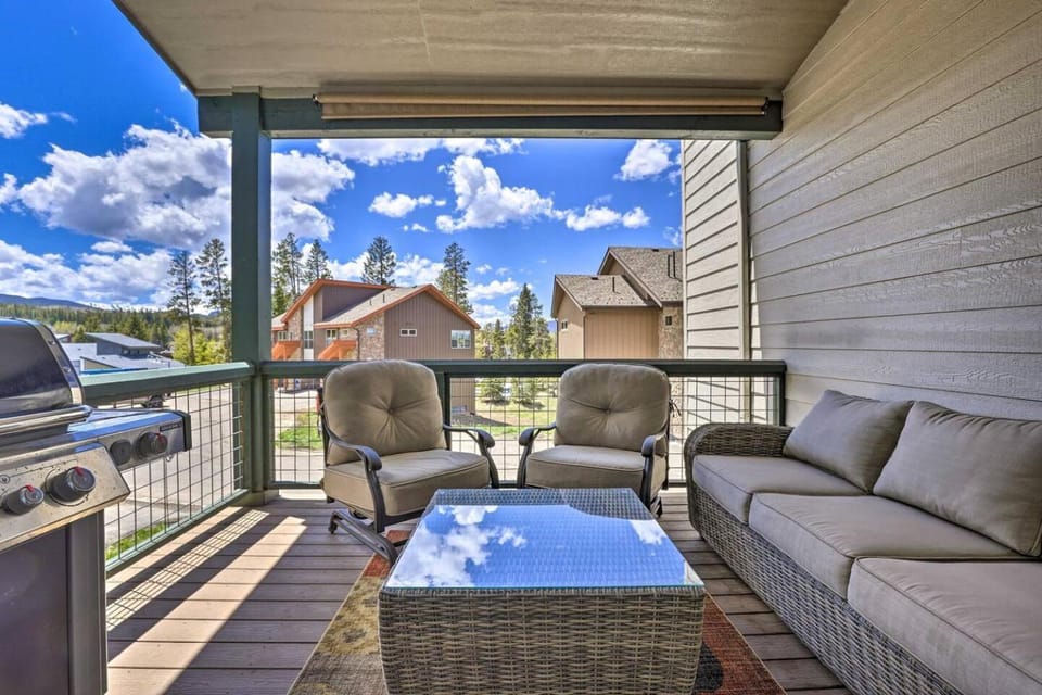 Rendezvous Retreat Apartment in Fraser