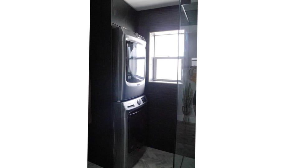 Bathroom, washing machine
