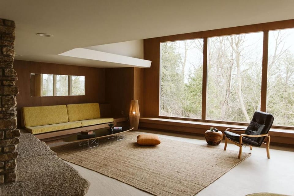View (from property/room), View (from property/room), Living room, Seating area, River view, River view