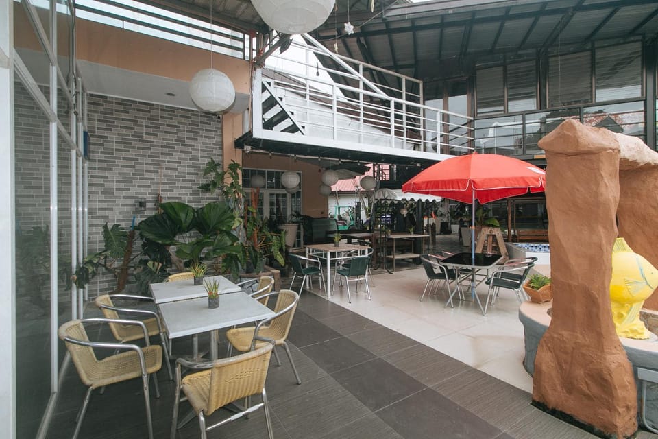 Property building, Seating area