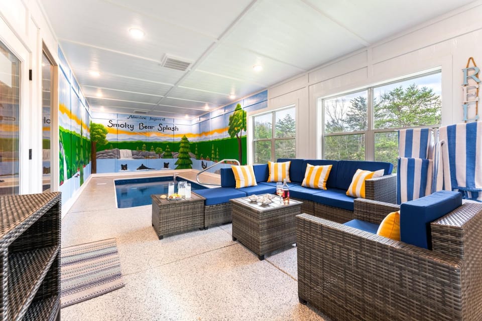 Pool view, Pool view, Swimming pool, Swimming pool