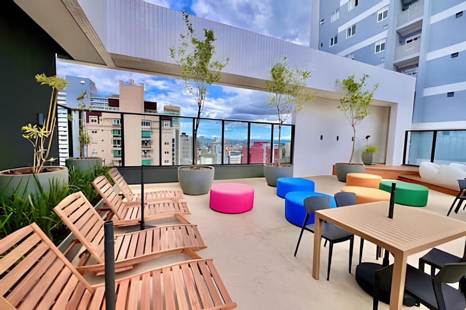 Perfeito, Apto Com Garagem e Sacada Apartment in Curitiba