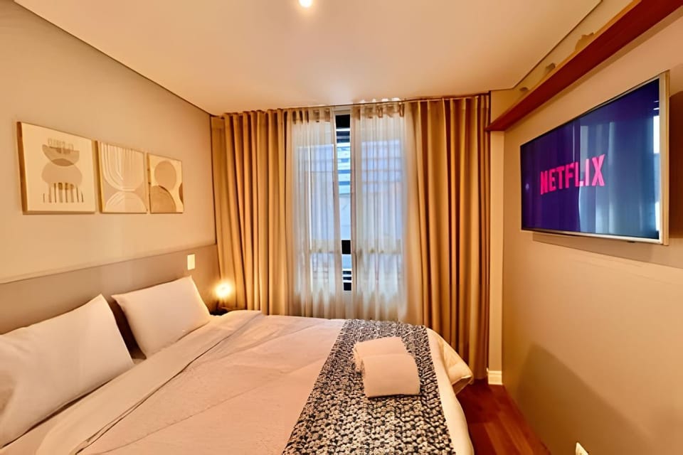 #The RED# C/PiSciNa, Ar Cond & Garagem Apartment in Curitiba