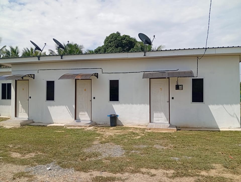 RoomStay Changloon Berhawa Dingin dan Privasi Penuh Motel in Kedah