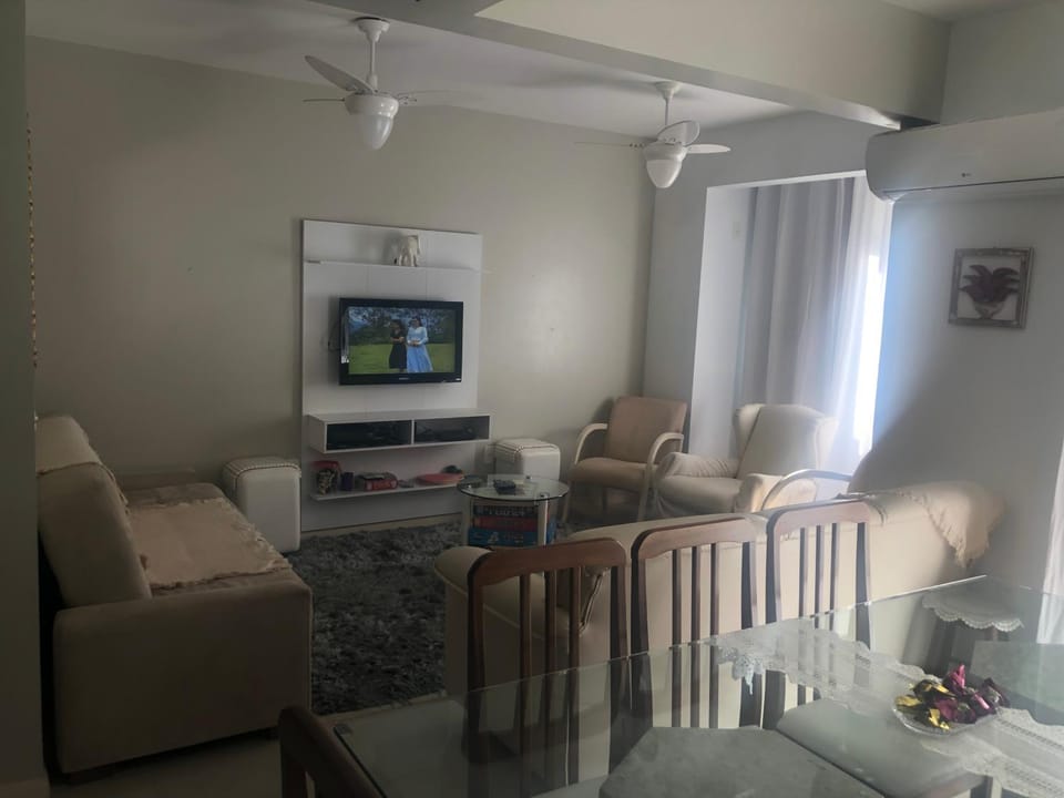 Duplex charmoso, completo, amplo e aconchegante na praia Apartment in Florianopolis