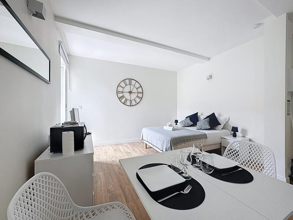 Les chambres de Coudes N1 ,clim, proche A75 Apartment in Auvergne-Rhône-Alpes