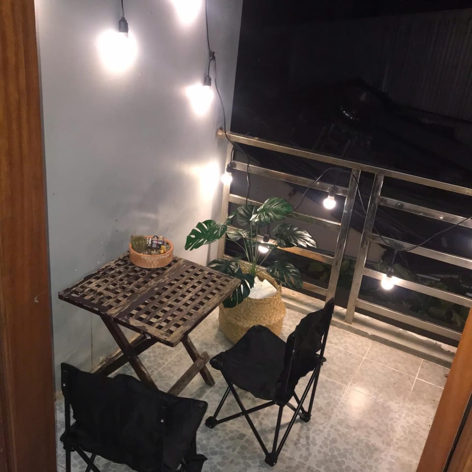 Night, Garden, View (from property/room), Balcony/Terrace, Balcony/Terrace, Seating area