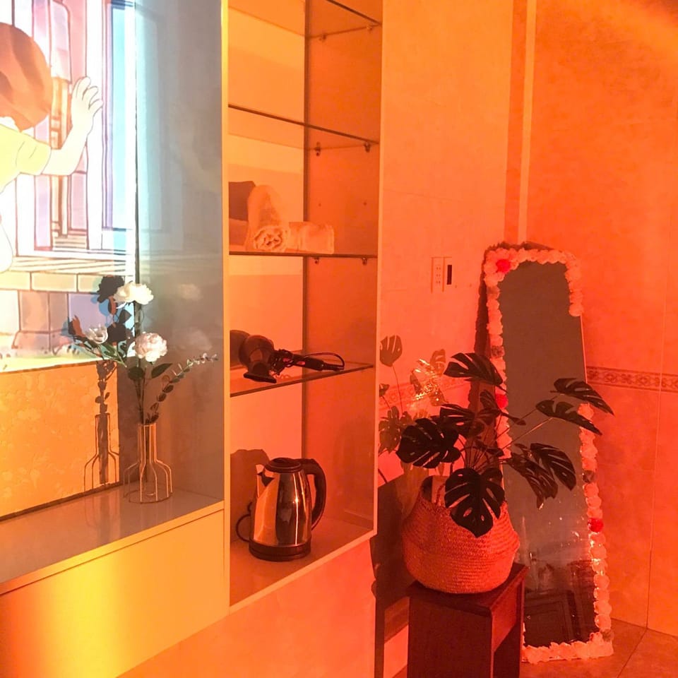 Communal lounge/ TV room, TV and multimedia, wardrobe