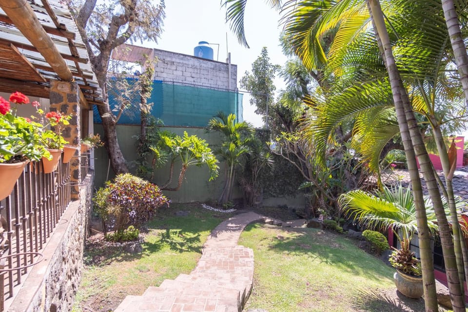 Casa Domm House in Cuernavaca