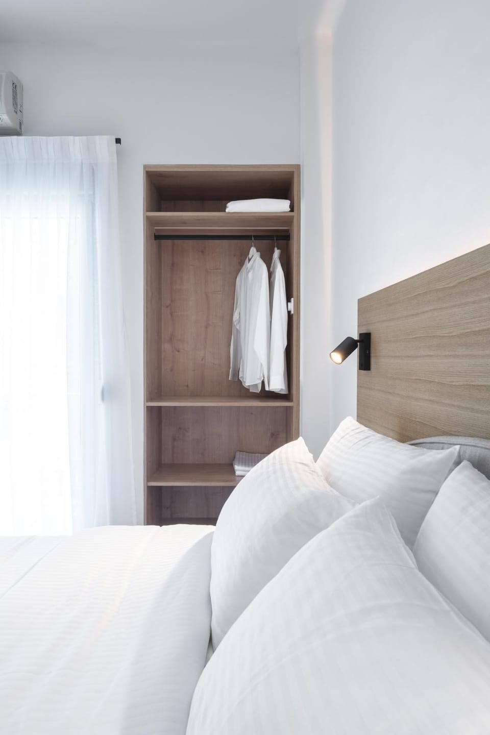 Bedroom, wardrobe