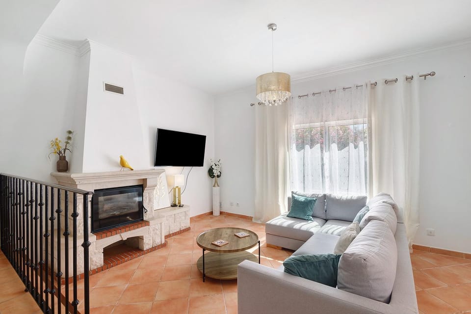 Modern Villa In Olhao Villa in Olhão