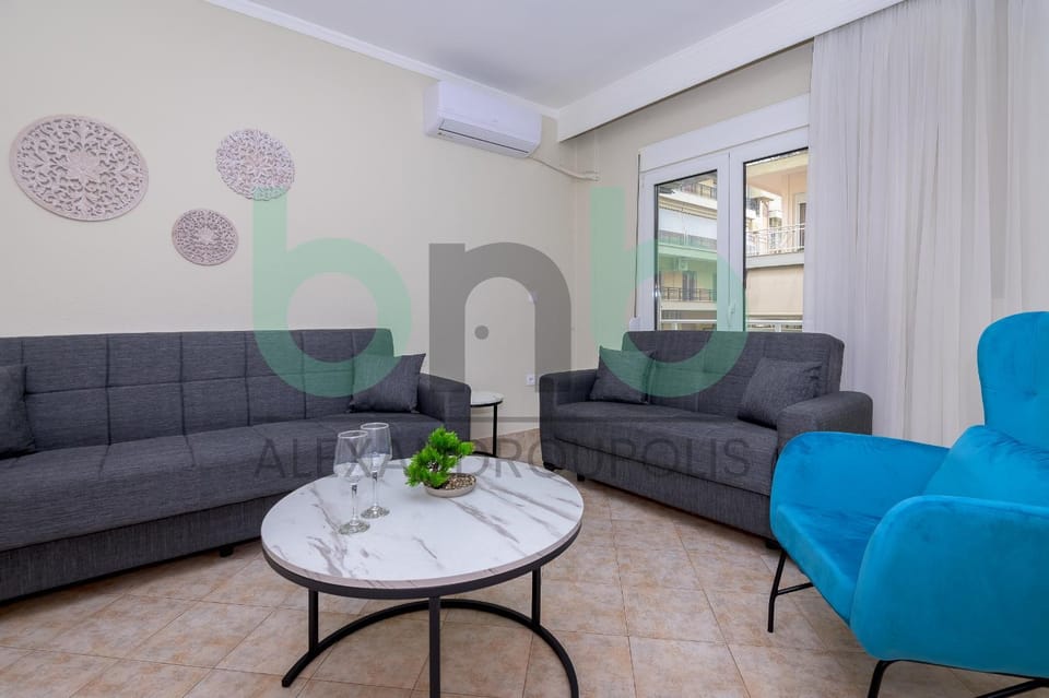 Living room, Photo of the whole room, Seating area, air conditioner