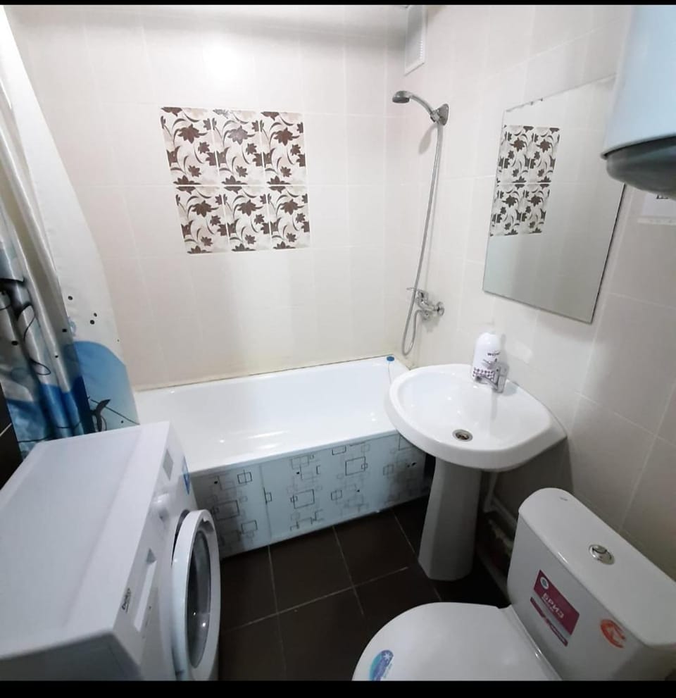 Назарбаева 19А уютная квартира в центре смарт тв wi-fi Apartment in Kazakhstan