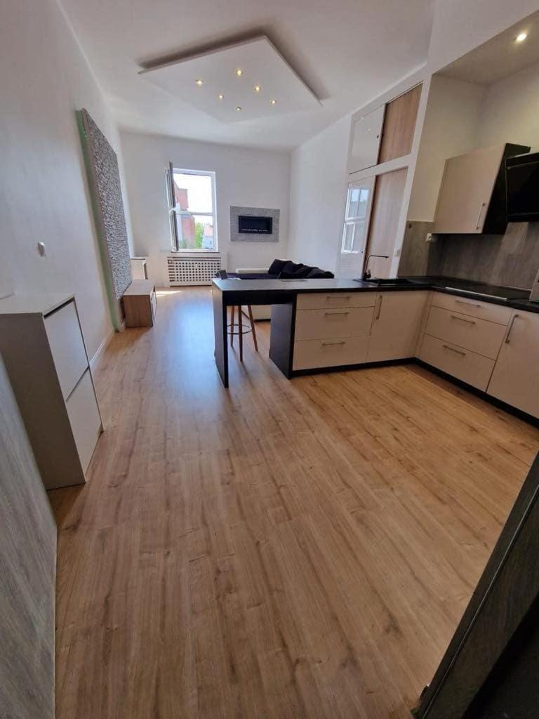 Przytulny apartament z widokiem na Rynek Apartment in Poland