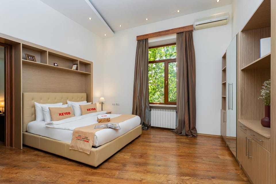 Bed, Bedroom, towels, wardrobe, air conditioner