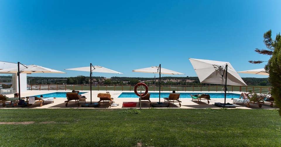 Garden view, Pool view, Swimming pool